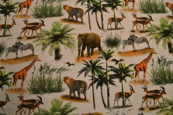 jersey digitalprint, savannens dyr og palmer på lys baggrund.