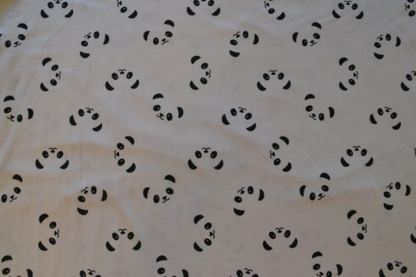 jersey digitalprint, panda hoveder på hvid baggrund