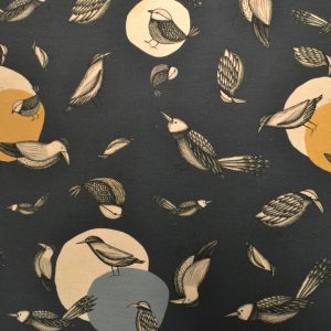jersey digitalprint, fugle i grå toner, på blå baggrund